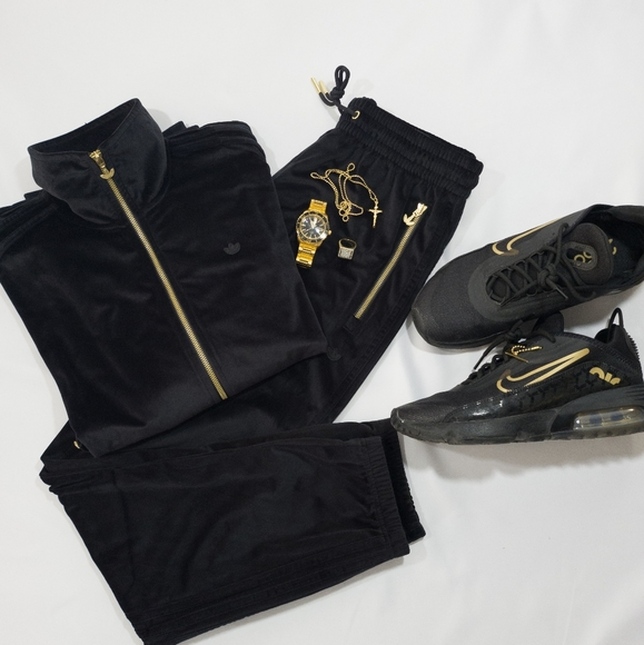 Meet your Posher, Ross - Picture 2 of 10